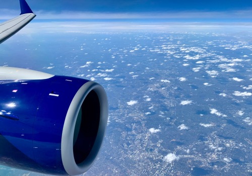Relocation at Altitude: The Fast and Efficient Guide to Moving by Airplane